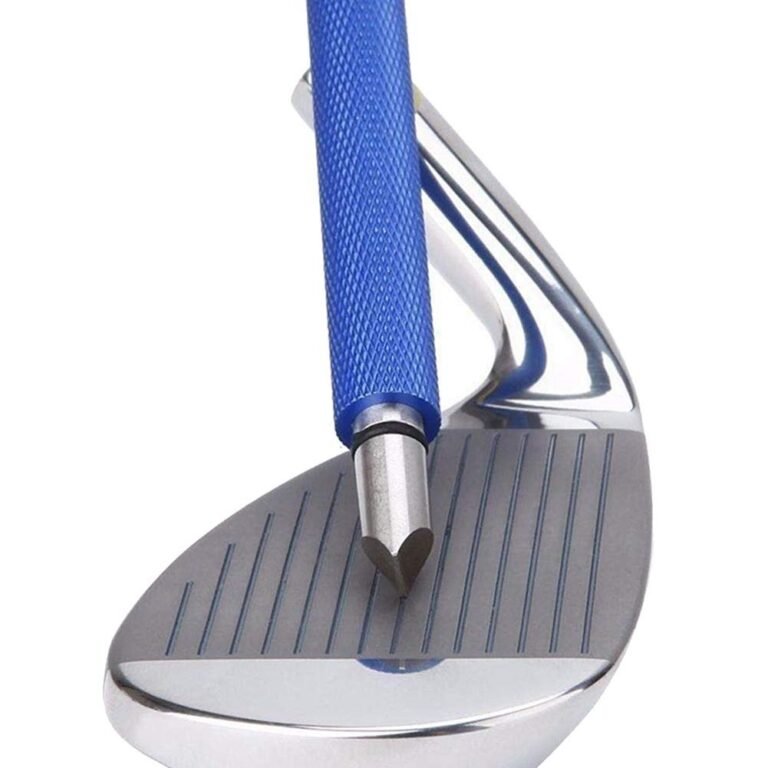 Golf club groove cleaner tool with blue handle and heart-shaped tip